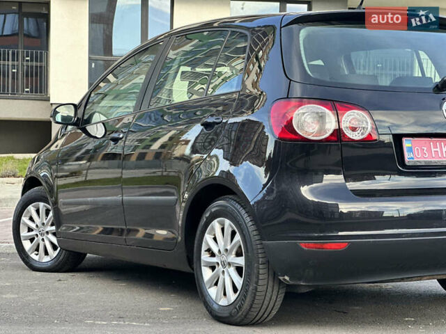 Черный Фольксваген Гольф Плюс, объемом двигателя 1.4 л и пробегом 250 тыс. км за 4999 $, фото 14 на Automoto.ua