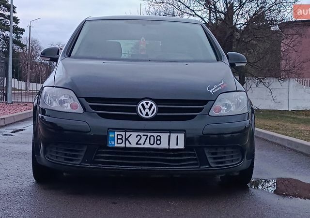 Черный Фольксваген Гольф Плюс, объемом двигателя 1.9 л и пробегом 368 тыс. км за 5750 $, фото 14 на Automoto.ua