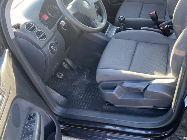 Чорний Фольксваген Golf Plus, об'ємом двигуна 1.6 л та пробігом 229 тис. км за 5200 $, фото 6 на Automoto.ua