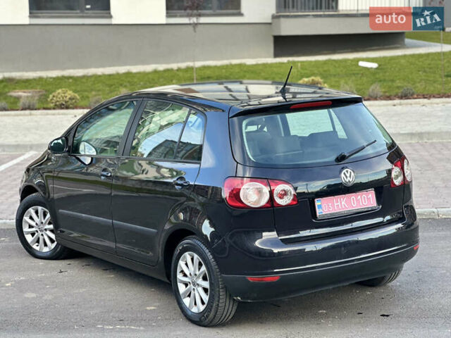 Черный Фольксваген Гольф Плюс, объемом двигателя 1.4 л и пробегом 250 тыс. км за 4999 $, фото 12 на Automoto.ua