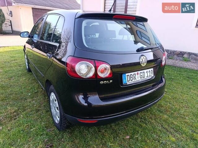 Черный Фольксваген Гольф Плюс, объемом двигателя 1.4 л и пробегом 243 тыс. км за 5250 $, фото 8 на Automoto.ua
