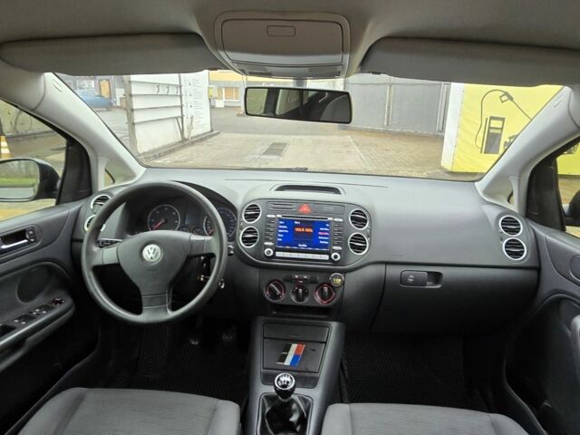 Чорний Фольксваген Golf Plus, об'ємом двигуна 1.9 л та пробігом 256 тис. км за 5800 $, фото 6 на Automoto.ua