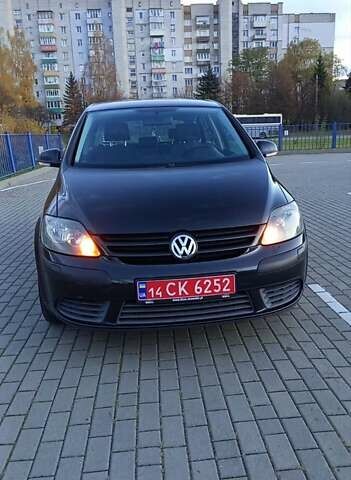 Фольксваген Гольф Плюс 2005 в Дрогобыче на Automoto.ua Черный Фольксваген Гольф Плюс, объемом двигателя 1.4 л и пробегом 179 тыс. км за 5200 $, фото 71 на Automoto.ua