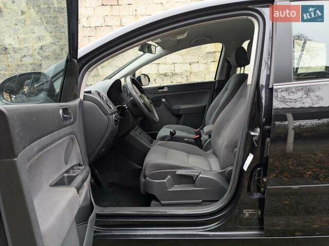 Черный Фольксваген Гольф Плюс, объемом двигателя 1.4 л и пробегом 218 тыс. км за 4850 $, фото 17 на Automoto.ua