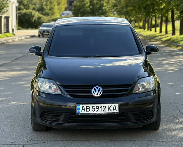 Черный Фольксваген Гольф Плюс, объемом двигателя 2 л и пробегом 250 тыс. км за 5800 $, фото 21 на Automoto.ua