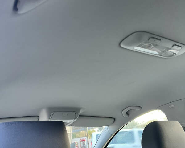 Черный Фольксваген Гольф Плюс, объемом двигателя 1.6 л и пробегом 182 тыс. км за 5200 $, фото 15 на Automoto.ua