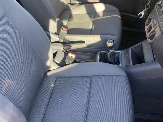 Чорний Фольксваген Golf Plus, об'ємом двигуна 1.6 л та пробігом 229 тис. км за 5200 $, фото 11 на Automoto.ua