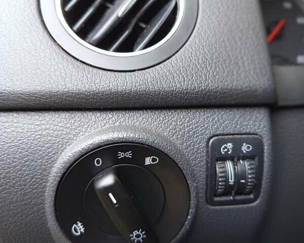 Фольксваген Гольф Плюс 2005 в Дрогобыче на Automoto.ua Черный Фольксваген Гольф Плюс, объемом двигателя 1.4 л и пробегом 179 тыс. км за 5200 $, фото 50 на Automoto.ua