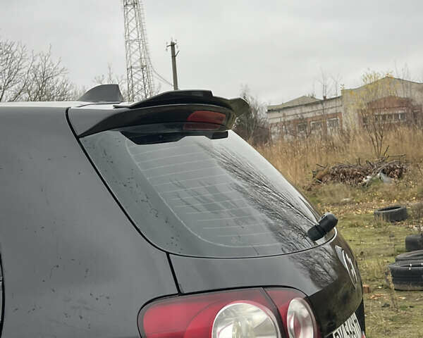 Черный Фольксваген Гольф Плюс, объемом двигателя 1.6 л и пробегом 301 тыс. км за 5999 $, фото 11 на Automoto.ua