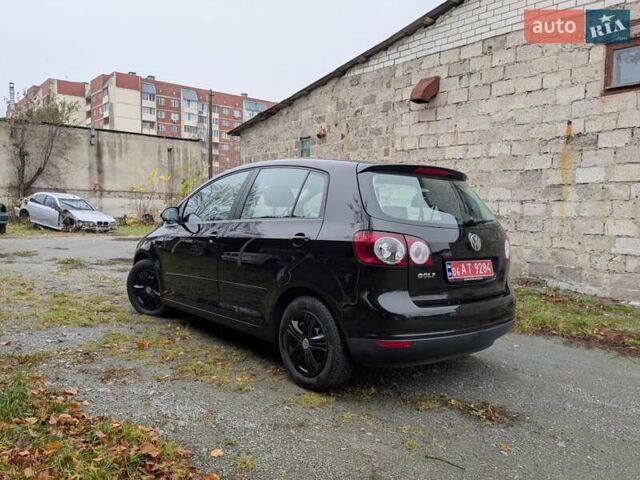 Черный Фольксваген Гольф Плюс, объемом двигателя 1.4 л и пробегом 218 тыс. км за 4850 $, фото 3 на Automoto.ua