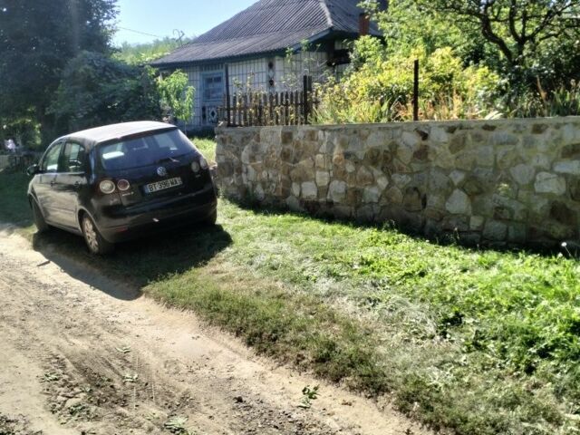 Черный Фольксваген Гольф Плюс, объемом двигателя 1.9 л и пробегом 300 тыс. км за 3809 $, фото 1 на Automoto.ua