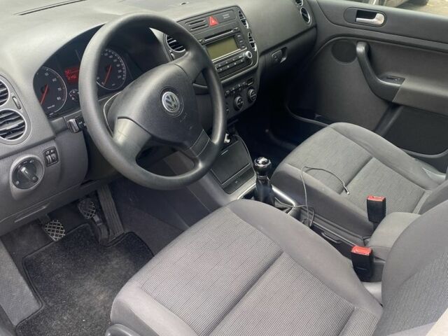 Фольксваген Гольф Плюс 2005 в Луцке на Automoto.ua Черный Фольксваген Гольф Плюс, объемом двигателя 1.4 л и пробегом 121 тыс. км за 5300 $, фото 4 на Automoto.ua