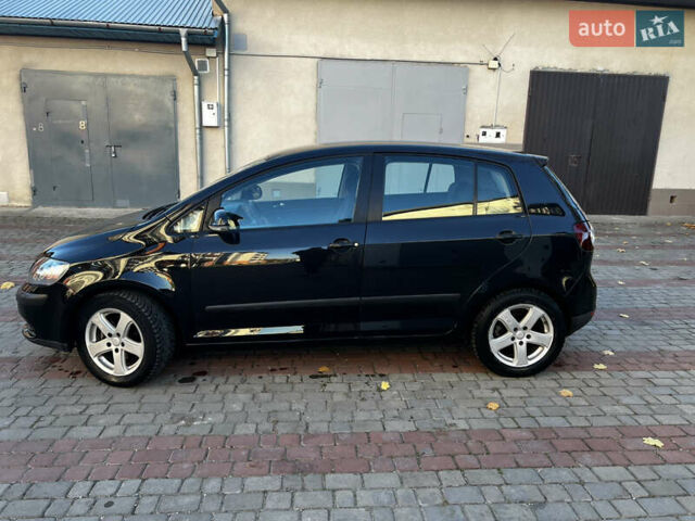 Черный Фольксваген Гольф Плюс, объемом двигателя 1.6 л и пробегом 230 тыс. км за 4950 $, фото 9 на Automoto.ua