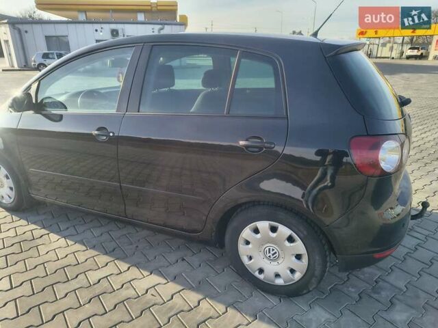 Фольксваген Гольф Плюс 2005 в Луцке на Automoto.ua Черный Фольксваген Гольф Плюс, объемом двигателя 1.6 л и пробегом 177 тыс. км за 5600 $, фото 5 на Automoto.ua