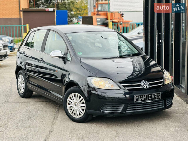 Чорний Фольксваген Golf Plus, об'ємом двигуна 1.4 л та пробігом 136 тис. км за 5699 $, фото 8 на Automoto.ua