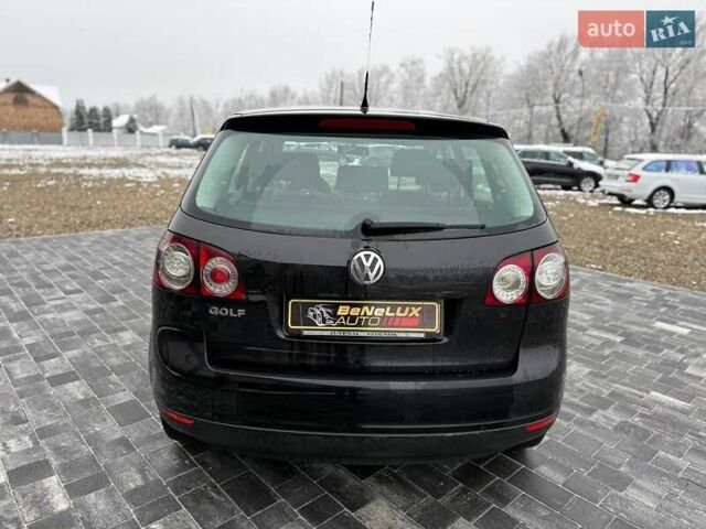 Черный Фольксваген Гольф Плюс, объемом двигателя 0 л и пробегом 243 тыс. км за 5399 $, фото 6 на Automoto.ua