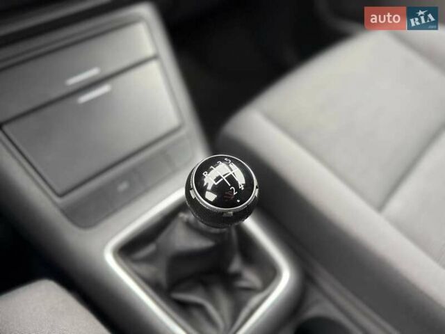 Черный Фольксваген Гольф Плюс, объемом двигателя 0 л и пробегом 243 тыс. км за 5399 $, фото 17 на Automoto.ua