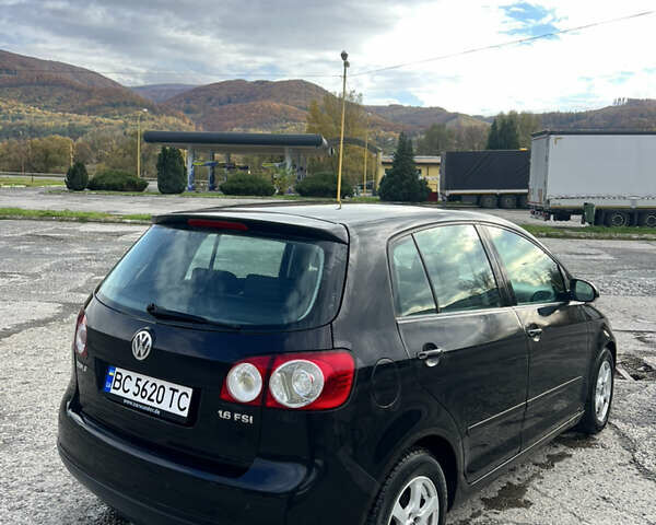 Черный Фольксваген Гольф Плюс, объемом двигателя 1.6 л и пробегом 182 тыс. км за 5200 $, фото 8 на Automoto.ua