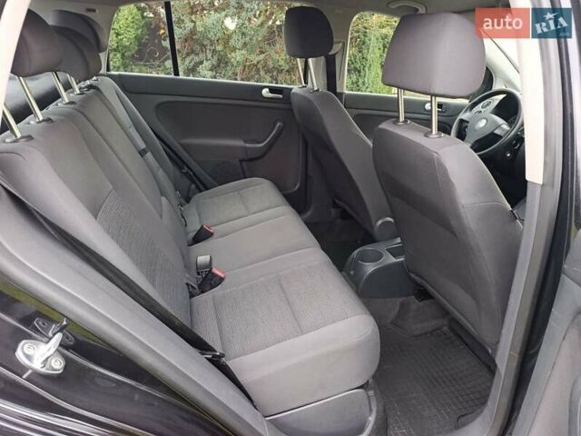 Черный Фольксваген Гольф Плюс, объемом двигателя 1.4 л и пробегом 243 тыс. км за 5250 $, фото 15 на Automoto.ua