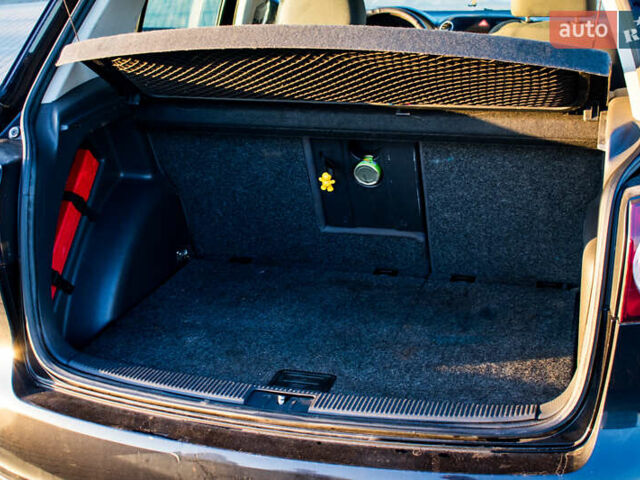 Черный Фольксваген Гольф Плюс, объемом двигателя 1.6 л и пробегом 280 тыс. км за 6500 $, фото 14 на Automoto.ua