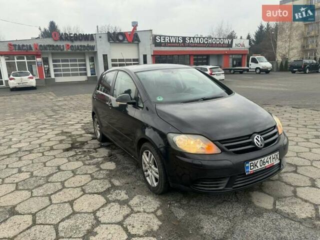 Чорний Фольксваген Golf Plus, об'ємом двигуна 1.6 л та пробігом 200 тис. км за 5000 $, фото 3 на Automoto.ua