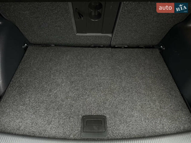 Чорний Фольксваген Golf Plus, об'ємом двигуна 1.4 л та пробігом 235 тис. км за 5400 $, фото 50 на Automoto.ua