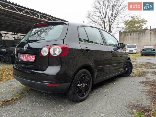 Черный Фольксваген Гольф Плюс, объемом двигателя 1.4 л и пробегом 218 тыс. км за 4850 $, фото 5 на Automoto.ua