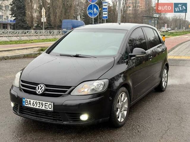 Черный Фольксваген Гольф Плюс, объемом двигателя 1.9 л и пробегом 215 тыс. км за 5600 $, фото 2 на Automoto.ua