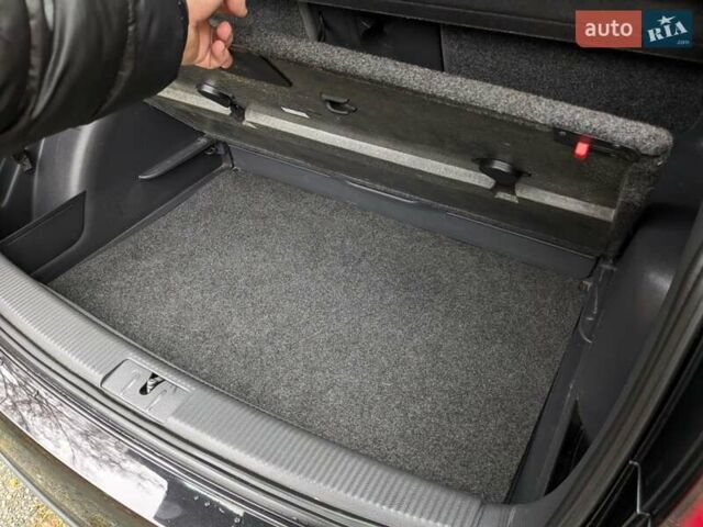 Черный Фольксваген Гольф Плюс, объемом двигателя 1.4 л и пробегом 218 тыс. км за 4850 $, фото 33 на Automoto.ua