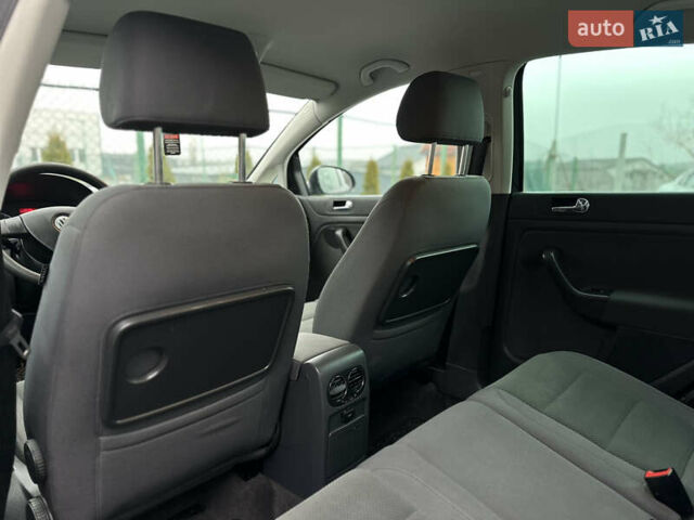 Чорний Фольксваген Golf Plus, об'ємом двигуна 1.4 л та пробігом 235 тис. км за 5400 $, фото 33 на Automoto.ua