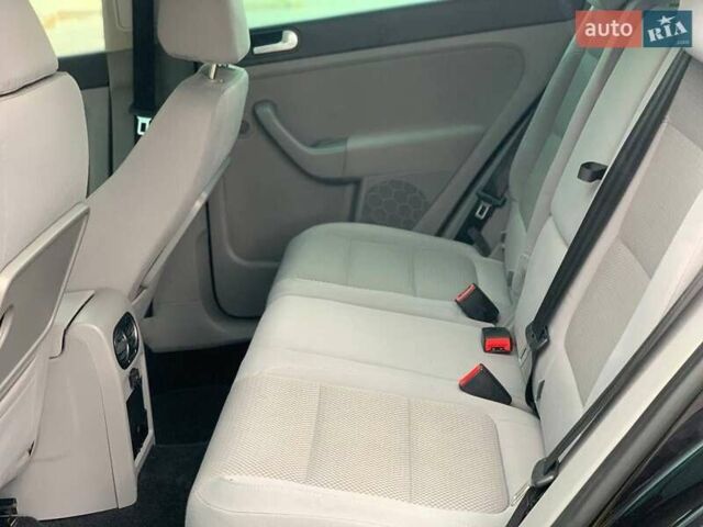 Черный Фольксваген Гольф Плюс, объемом двигателя 1.4 л и пробегом 186 тыс. км за 7200 $, фото 10 на Automoto.ua