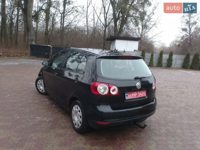 Черный Фольксваген Гольф Плюс, объемом двигателя 1.6 л и пробегом 196 тыс. км за 5650 $, фото 19 на Automoto.ua