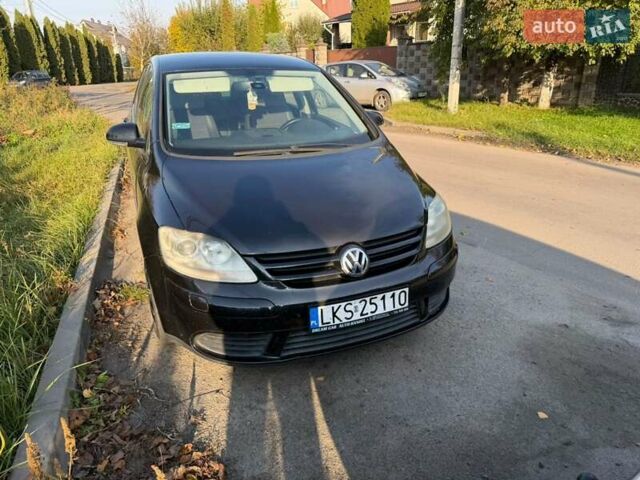 Чорний Фольксваген Golf Plus, об'ємом двигуна 0 л та пробігом 300 тис. км за 2800 $, фото 4 на Automoto.ua
