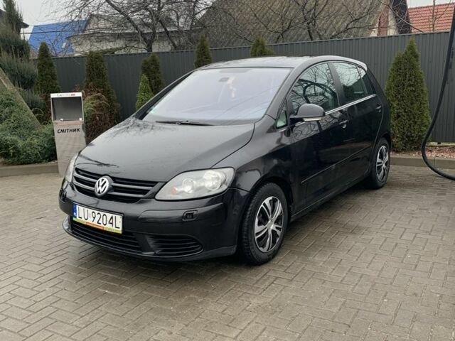 Чорний Фольксваген Golf Plus, об'ємом двигуна 2 л та пробігом 3 тис. км за 1950 $, фото 1 на Automoto.ua