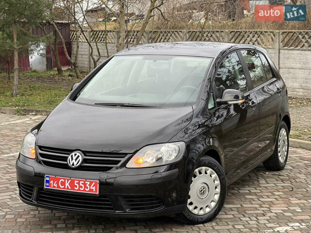 Черный Фольксваген Гольф Плюс, объемом двигателя 1.6 л и пробегом 169 тыс. км за 6999 $, фото 3 на Automoto.ua