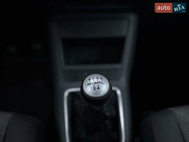 Черный Фольксваген Гольф Плюс, объемом двигателя 1.4 л и пробегом 190 тыс. км за 6200 $, фото 27 на Automoto.ua