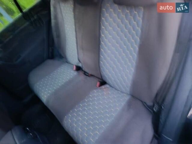 Черный Фольксваген Гольф Плюс, объемом двигателя 1.9 л и пробегом 291 тыс. км за 6600 $, фото 3 на Automoto.ua