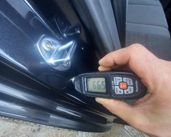 Черный Фольксваген Гольф Плюс, объемом двигателя 1.6 л и пробегом 218 тыс. км за 5250 $, фото 56 на Automoto.ua