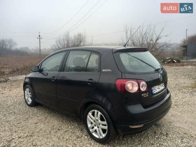 Черный Фольксваген Гольф Плюс, объемом двигателя 1.6 л и пробегом 218 тыс. км за 5250 $, фото 19 на Automoto.ua