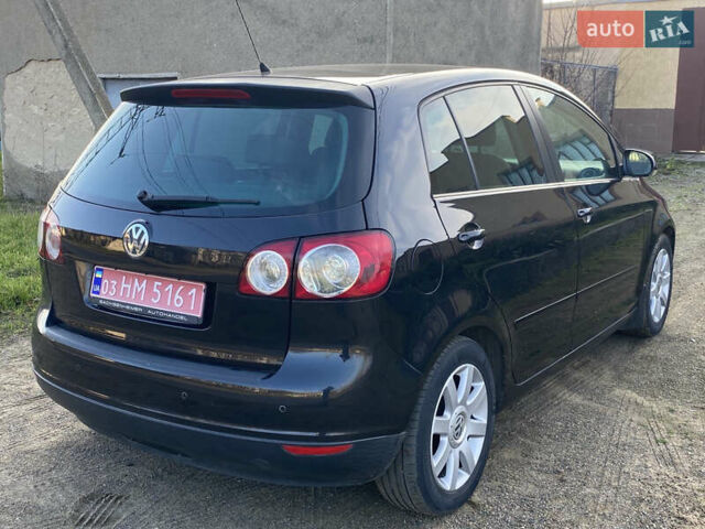 Черный Фольксваген Гольф Плюс, объемом двигателя 1.4 л и пробегом 186 тыс. км за 7200 $, фото 4 на Automoto.ua