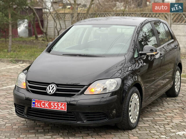 Черный Фольксваген Гольф Плюс, объемом двигателя 1.6 л и пробегом 169 тыс. км за 6999 $, фото 9 на Automoto.ua