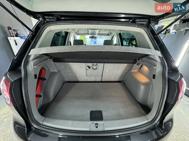 Черный Фольксваген Гольф Плюс, объемом двигателя 1.6 л и пробегом 207 тыс. км за 5299 $, фото 35 на Automoto.ua