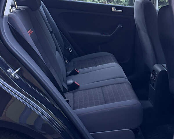 Черный Фольксваген Гольф Плюс, объемом двигателя 1.6 л и пробегом 203 тыс. км за 6300 $, фото 23 на Automoto.ua