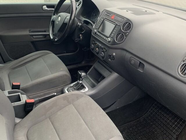 Чорний Фольксваген Golf Plus, об'ємом двигуна 2 л та пробігом 3 тис. км за 1950 $, фото 6 на Automoto.ua