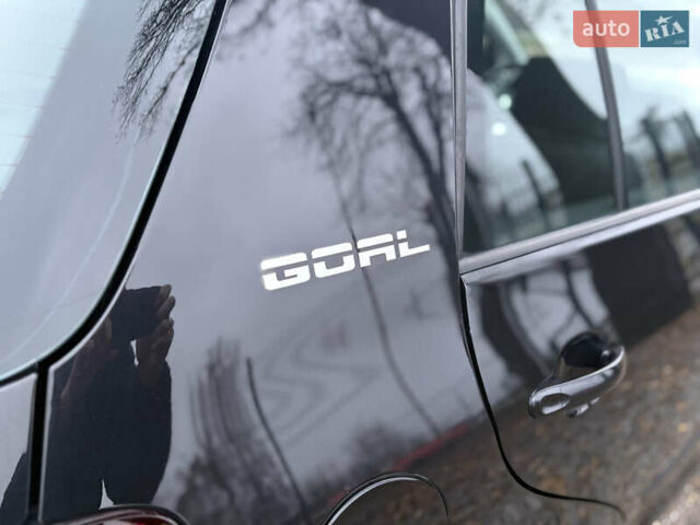 Черный Фольксваген Гольф Плюс, объемом двигателя 1.4 л и пробегом 190 тыс. км за 6200 $, фото 13 на Automoto.ua