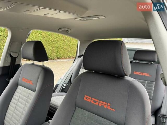 Черный Фольксваген Гольф Плюс, объемом двигателя 1.6 л и пробегом 130 тыс. км за 6200 $, фото 26 на Automoto.ua