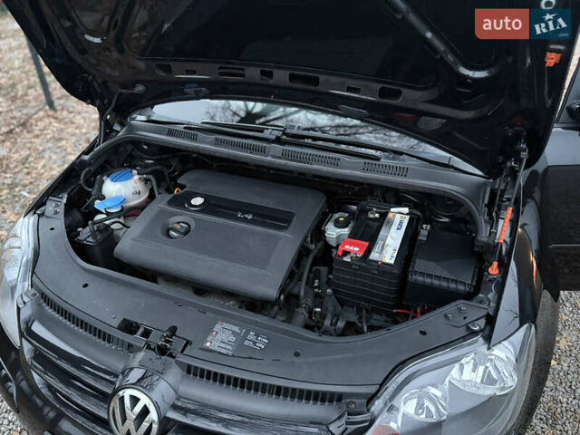 Черный Фольксваген Гольф Плюс, объемом двигателя 1.4 л и пробегом 190 тыс. км за 6200 $, фото 42 на Automoto.ua