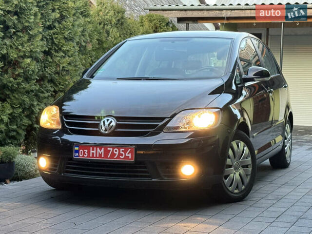 Черный Фольксваген Гольф Плюс, объемом двигателя 1.6 л и пробегом 203 тыс. км за 6300 $, фото 2 на Automoto.ua