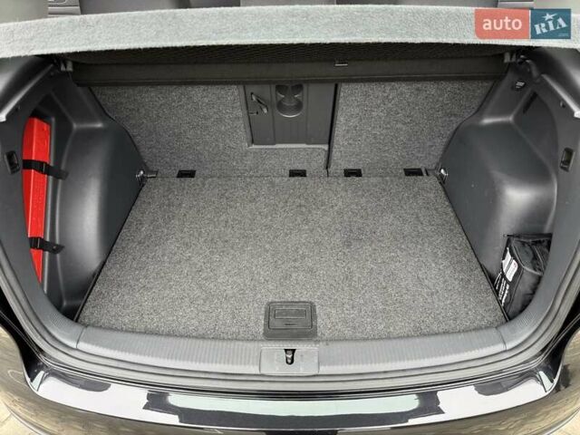 Черный Фольксваген Гольф Плюс, объемом двигателя 1.6 л и пробегом 130 тыс. км за 6200 $, фото 36 на Automoto.ua