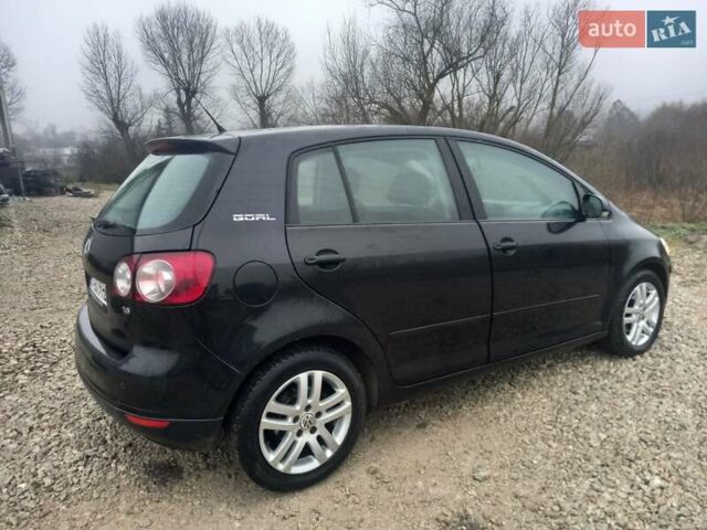 Черный Фольксваген Гольф Плюс, объемом двигателя 1.6 л и пробегом 218 тыс. км за 5250 $, фото 18 на Automoto.ua